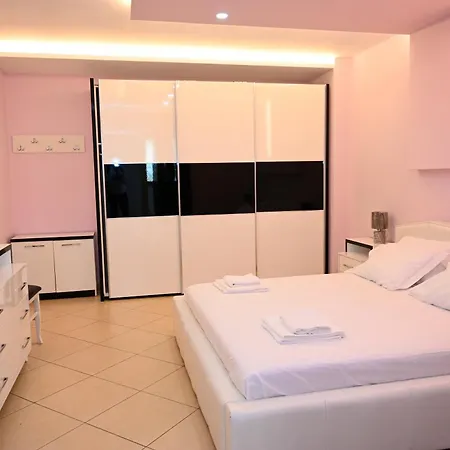 Apartment Dream House Durres